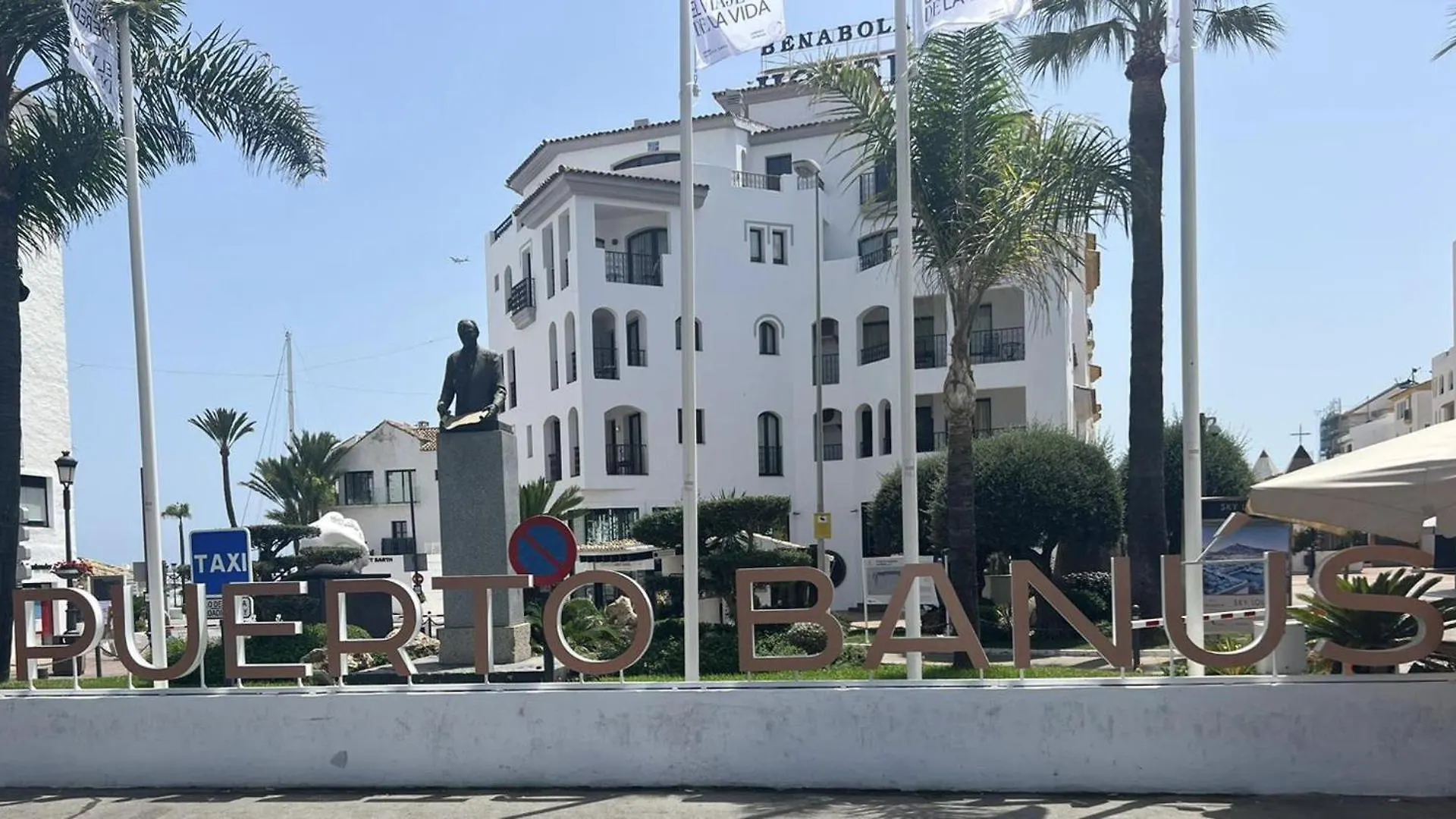 Luxurious Apartment In Puerto Banus Μαρμπέλλα